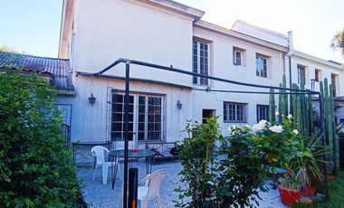 Vendo Casa de 6 dormitorios en Ñuñoa