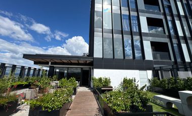 Departamento en renta NUEVO en Country Club, Elysian High Country