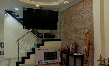 CASA DE VENTA EN URBANIZACION VILLA ESPAÑA, ETAPA SEVILLA, GUAYAQUIL ECUADOR