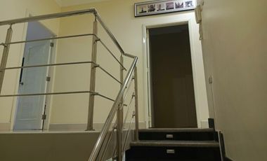 CASA DE VENTA EN URBANIZACION VILLA ESPAÑA, ETAPA SEVILLA, GUAYAQUIL ECUADOR