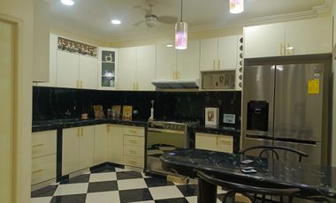 CASA DE VENTA EN URBANIZACION VILLA ESPAÑA, ETAPA SEVILLA, GUAYAQUIL ECUADOR