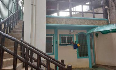 HOUSE & LOT FOR SALE!