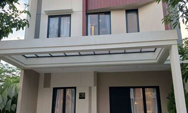 Sederhanakan Hidup Anda! Satu Rumah 2 Lantai (4 Kamar) Solusi Akses Bandara, Tol, & Sekolah. Cek Harga Rp 998 Juta.
