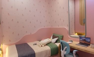 Sederhanakan Hidup Anda! Satu Rumah 2 Lantai (4 Kamar) Solusi Akses Bandara, Tol, & Sekolah. Cek Harga Rp 998 Juta.