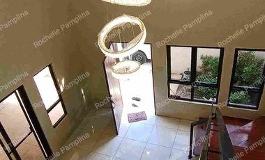 Mandaluyong Single Attached House and Lot  For Sale, 26M