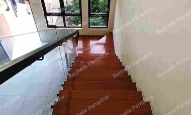 Mandaluyong Single Attached House and Lot  For Sale, 26M