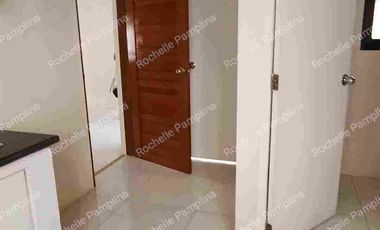 Mandaluyong Single Attached House and Lot  For Sale, 26M