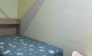 Disewakan rumah furnished Golf island pik