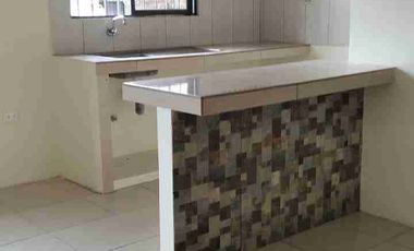 ALQUILO DEPARTAMENTO GRANDE  DE 2 DORMITORIOS EN  SAUCES 5 FRENTE A GUAYACANES.