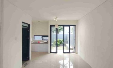 rumah modern minimalis ekonomis sayap Taman Kopo Indah