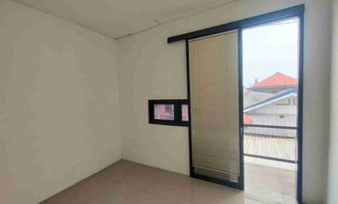 rumah modern minimalis ekonomis sayap Taman Kopo Indah