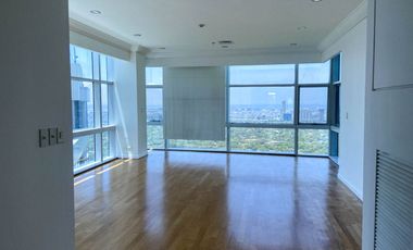 Penthouse unit for Rent at Pacific Plaza Towers in BGC, Taguig City
