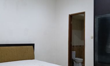 Rent-House In Jatipadang, South Jakarta