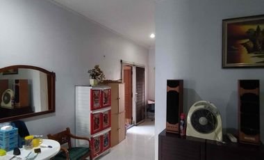 Disewakan Rumah Besar