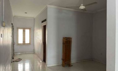 Disewakan Rumah Besar