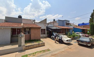 Casa en venta en Caoba 129, 47184 Fraccionamiento Tierra Roja, Jal.AHH