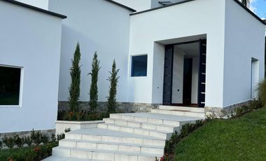 Hermosa Casa Campestre En Alquiler