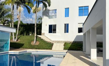 Hermosa Casa Campestre En Alquiler