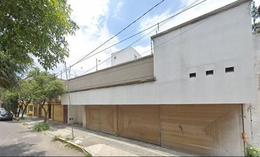 CASA EN VENTA A 100 METROS DEL AEROPUERTO INTERNACIONAL CDMX T1