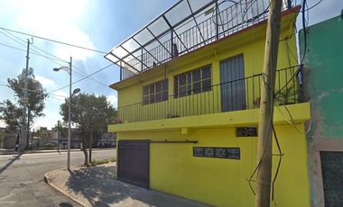 CASA EN VENTA EN LA COLONIA MOCTEZUMA 2A SEECC