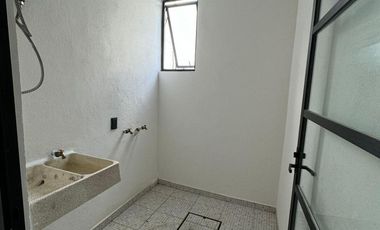 CASA EN RENTA O VENTA EN LOMAS DEL SUR