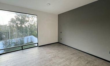 CASA EN RENTA O VENTA EN LOMAS DEL SUR