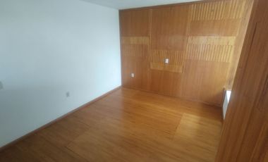 Casa en venta en Chapultepec Norte, coto privado de 7 Casas a una cuadra de Avenida Acueducto en Morelia, Michoacán.