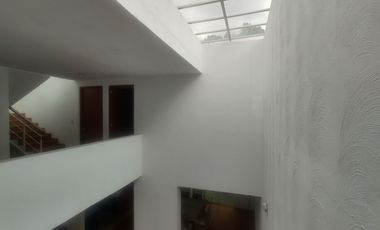 Casa en venta en Chapultepec Norte, coto privado de 7 Casas a una cuadra de Avenida Acueducto en Morelia, Michoacán.