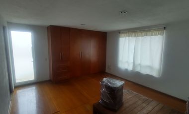 Casa en venta en Chapultepec Norte, coto privado de 7 Casas a una cuadra de Avenida Acueducto en Morelia, Michoacán.