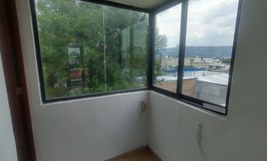 Casa en venta en Chapultepec Norte, coto privado de 7 Casas a una cuadra de Avenida Acueducto en Morelia, Michoacán.