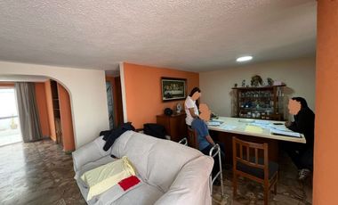 VENDO CASA AMPLIA DE 3 RECAMARAS CON OPCION A 4