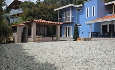 Casa campestre en Arriendo Arvi Santa Elena