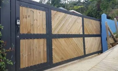 Casa campestre en Arriendo Arvi Santa Elena