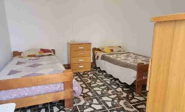 Se Arrienda casa amoblada para empresas.