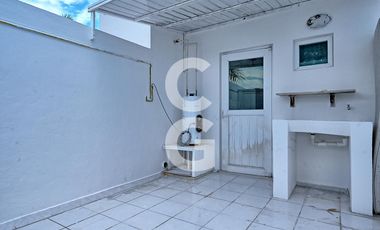 Casa en Venta en Cancún en Residencial Isla Dorada a Pie de Canal