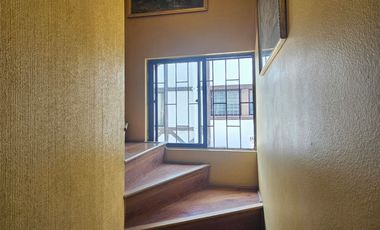 Vitacura- amplia casa sector sport frances y club de polo