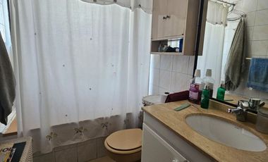 Vitacura- amplia casa sector sport frances y club de polo