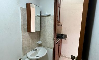 Se vende Local comercial en la AV. sur de Pereira