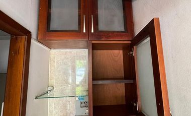 Se vende Local comercial en la AV. sur de Pereira