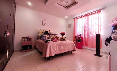 VENTA DE BONITA CASA EN PUESTA DEL SOL