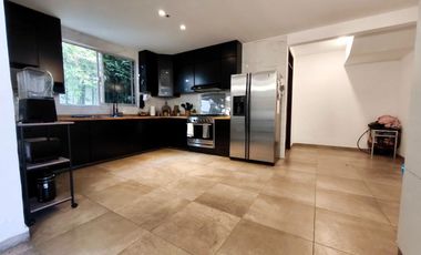 VENTA DE BONITA CASA EN PUESTA DEL SOL