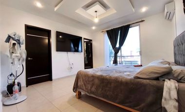 VENTA DE BONITA CASA EN PUESTA DEL SOL