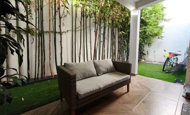 VENTA DE BONITA CASA EN PUESTA DEL SOL