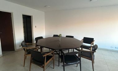 Oficina amplia en venta, centro de Tunja.