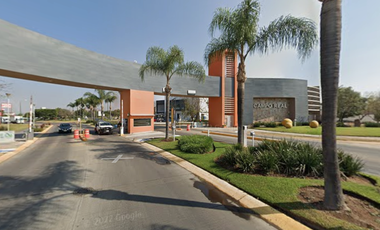 Casa en fraccionamiento en campo real, Av. Campo Real 45134, Lomas de Zapopan, 45130 Guadalajara, Jal.
