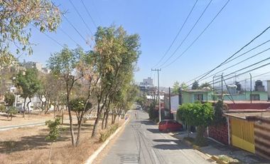 CASA EN RECUPERACIÓN HIPOTECARIA - IZTACCIHUATL, PIRULES, TLALNEPANTLA DE BAZ, EDO MEX