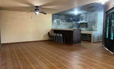 QUINTA CON ALBERCA EN VENTA, CIENEGA DE FLORES, N.L.