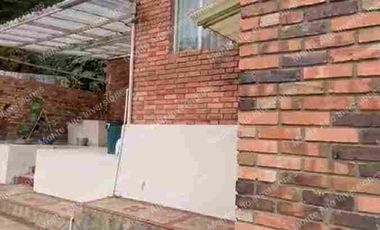 VENTA – CASA CON 🏡POTENCIAL TURÍSTICO Y ESTRUCTURA SÓLIDA EN SAN ANTONIO DEL TEQUENDAMA