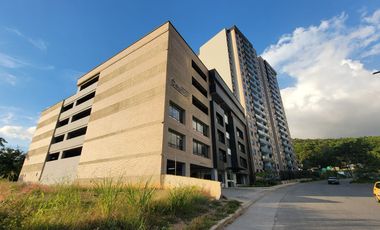 Apartamento NUEVO en Cañaveral Country Woods Marval Piso 15 con 3 Habitaciones, 2 Baños, 1 Estudio, 3 Closets, 2 Balcones, 1 Parqueadero cubierto 72 m