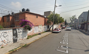 Casa en venta en Av. Lic. Braulio Maldonado, col. Consejo Agrarista Mexicano, Iztapalapa, CDMX